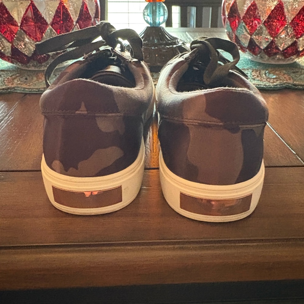 Aldo Brown and White Sneakers - Picture 4 of 7